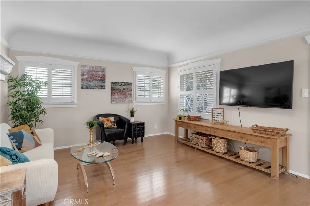 1269 W 1st Street, San Pedro, California 90732 home-pic-10